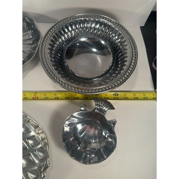 Lot of 3 Serving Platters. Wilton Armetale Pineapple Dish 13 inch. - Picture 1 of 9